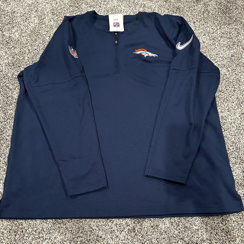 NWT NFL Denver Broncos Men’s Crew Nike